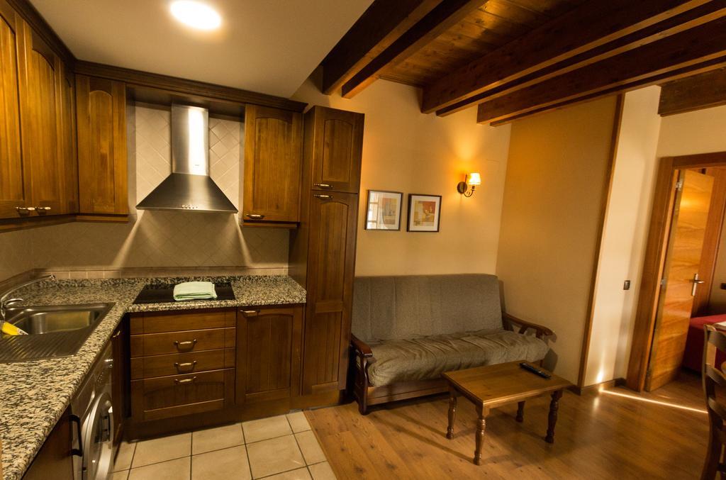 Apartamentos Casa Lavedan トラマカスティリャ・デ・テナ エクステリア 写真