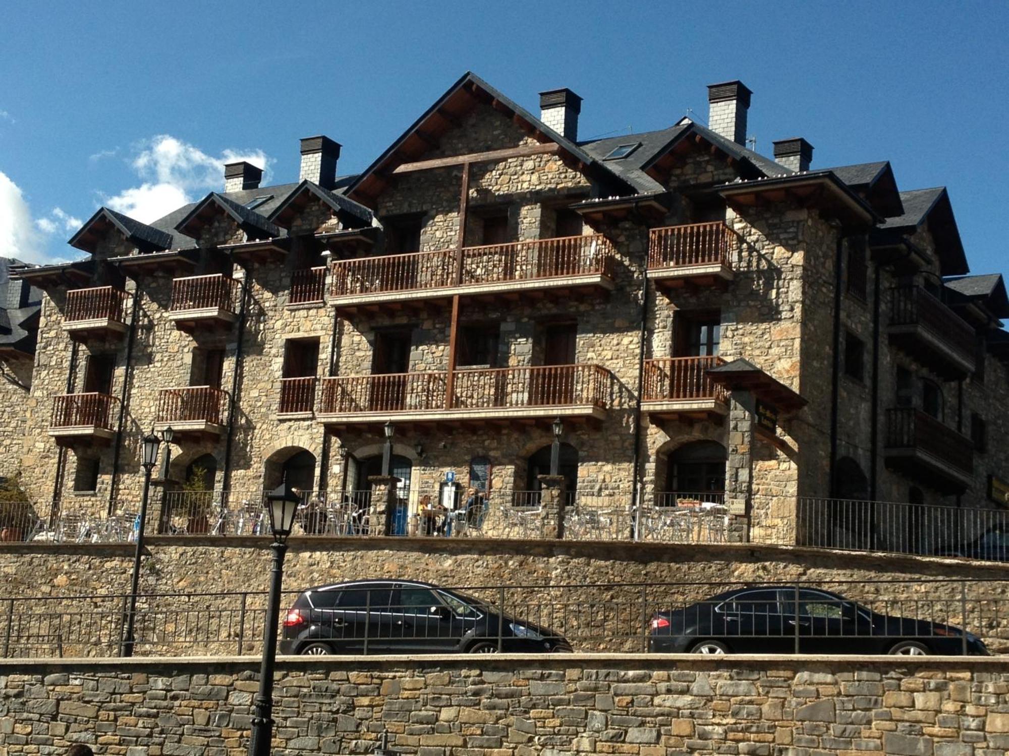 Apartamentos Casa Lavedan トラマカスティリャ・デ・テナ エクステリア 写真