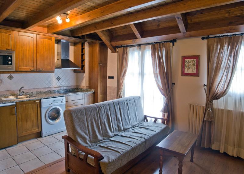 Apartamentos Casa Lavedan トラマカスティリャ・デ・テナ エクステリア 写真