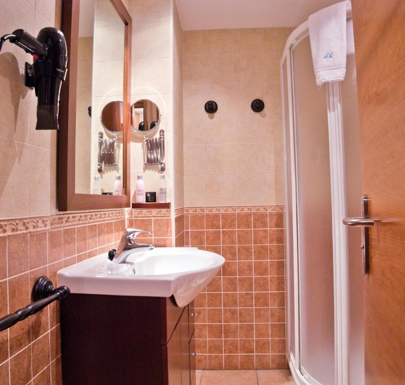 Apartamentos Casa Lavedan トラマカスティリャ・デ・テナ 部屋 写真