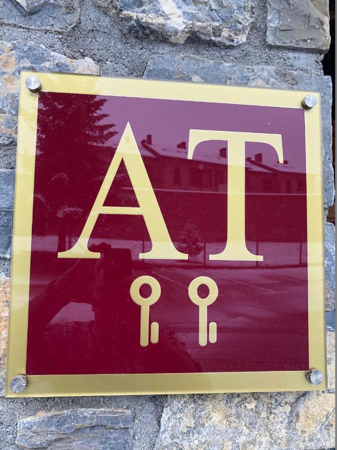 Apartamentos Casa Lavedan トラマカスティリャ・デ・テナ エクステリア 写真